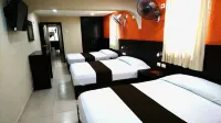 Hotel & Suites Domani Hotels in Progreso