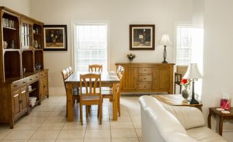 Loudoun Valley Manor - Housity