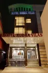 Hotel Rudra Vilas Hoteller i Khairati Tola