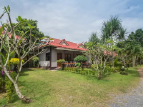 ลันตา ไนซ์บีช รีสอร์ท โรงแรมในเกาะลันตา