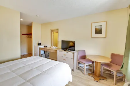 Rotex Western Inn