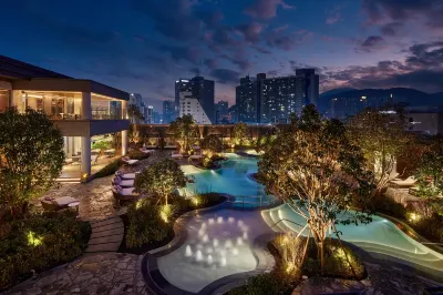 Lotte Hotel Busan Hotels near Seomyeon