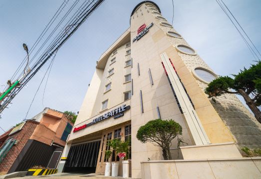 시애틀 호텔 내부