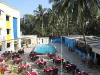 Hotel Sea Rock Villa - Pool