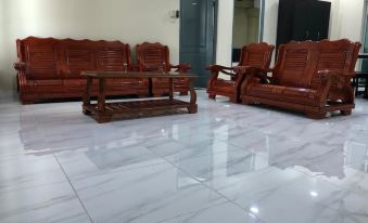 OYO 90342 Sena Home Homestay