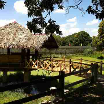 Libertyland Waterpark Resort Hotel Exterior