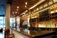 DoubleTree by Hilton Manchester Piccadilly - bar