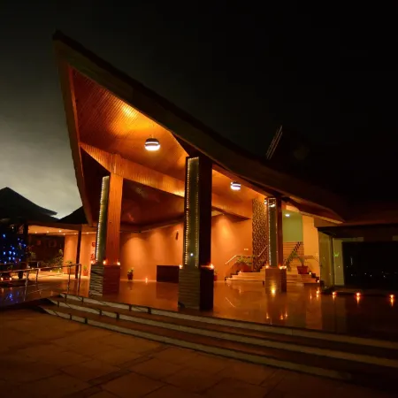 Palm Green Club Resort