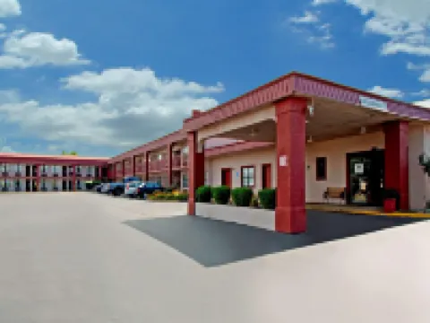 Rodeway Inn Hoteles en Canton