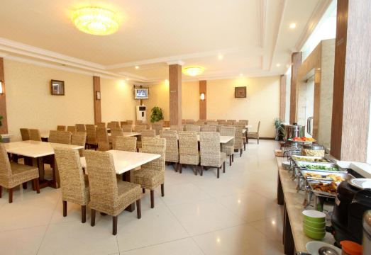 팟말로카 호텔 로비