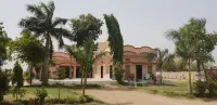 Ishwar Nain Hotel