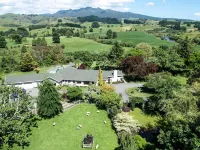 Somersal Bed & Breakfast Hotel di Pirongia