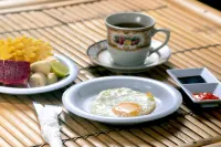 Sammy Cottage Senggigi - วิวภูเขา