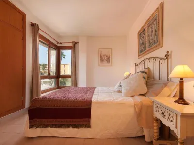 Apartment for 6 Persons, with Swimming Pool, Near the Beach