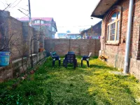 John's Homestay Srinagar - Stay Ride Hike