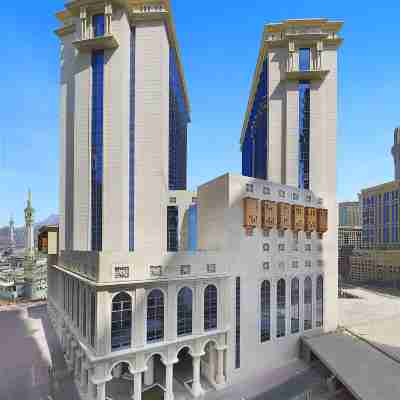Hilton Suites Makkah Hotel Exterior