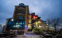 Taean Hakampo Sunrise Pension Hotels near Taeanhaean National Park