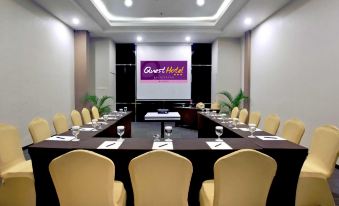 Quest Hotel Balikpapan by Aston
