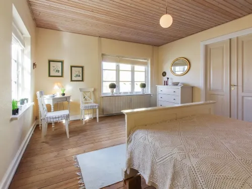 "Faustine" - 500m from the Sea