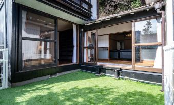 KitaKamakura Fukaso a Private Villa for One