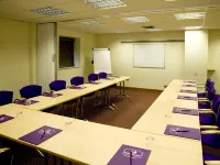 Premier Inn London Wimbledon South マートンのホテル