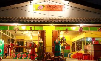 Chezmoi Handicraft & HomeStay