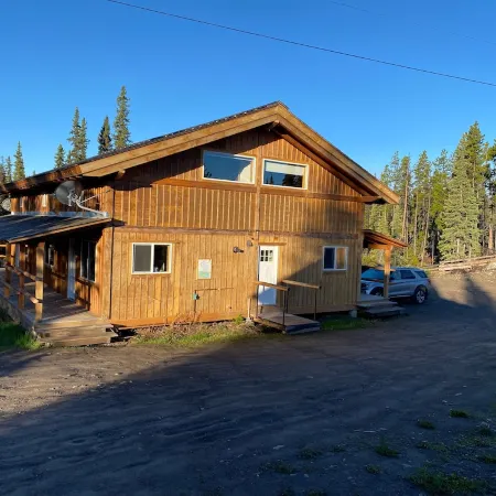 Red Cariboo Apartments