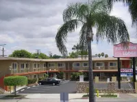 Fullerton Lodge Hotels in Fullerton