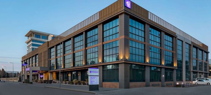 Wyndham Baku Hotels in Bakoe