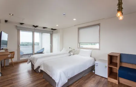 Ojori Bnb Отели рядом с достопримечательностью «Bunker des Lumières»