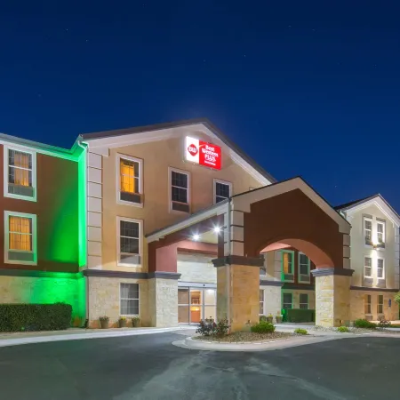 Best Western Plus Georgetown Inn  Suites