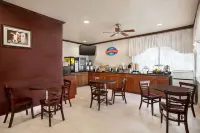 Baymont by Wyndham Clute/Lake Jackson