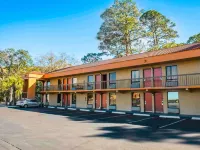 Econo Lodge Panama City St Andrews Hotels in Bay County
