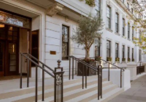 تاون هول هوتل ب شوريديتش Hotels near بيثنال غرين