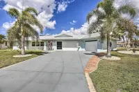 Spacious Punta Gorda Home w/ Private Pool & Views! - Bãi đậu xe