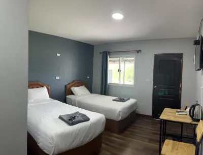 Baan Thung Kheiyng Bung Resort Hotel dekat Wat Welu Wararam