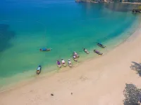 Railay Village Resort Hotels near Railay Beach
