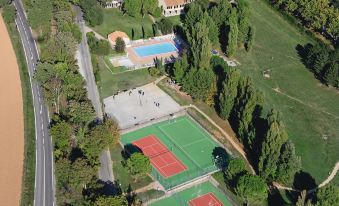 Relaxing Château Laval- 3-Room Apartment Essential 5 People *