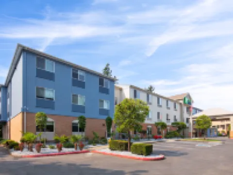 Holiday Inn Express BOTHELL by IHG Hotels in Bothell