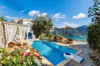 Villa Avaton with Magnificent Sea View and Skopelos Town - Pools