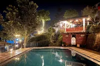 Villa Vranje by Villa Gue Aja Cisarua 호텔