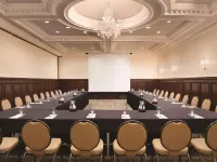 Radisson Hotel Cincinnati Riverfront Hotels in Covington
