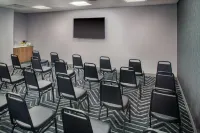 ホームウッド スイーツ バイ ヒルトン アン アーバー