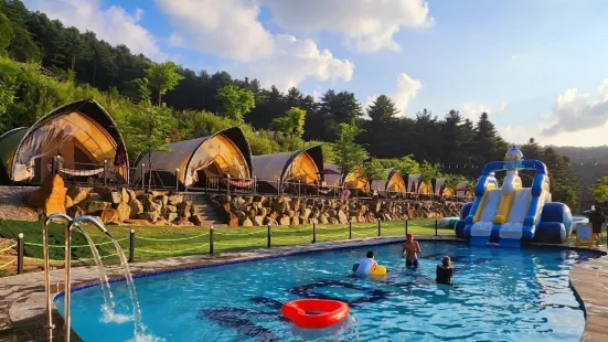 Pocheon Noble Glamping Pension