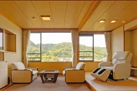 Hotel Hoho "A Hotel Overlooking the Echigo Plain and the Yahiko Mountain range"