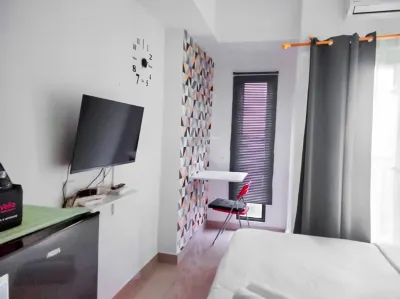 HOMEY AND ELEGANT STUDIO HEALING AT SAYANA BEKASI APARTMENT Gujrag Cell 주변 호텔