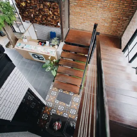 De Container Guest House