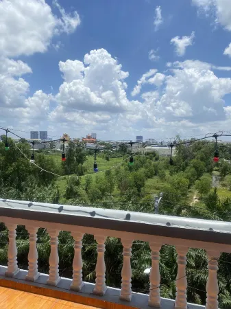 Hotel Thanh Tung Отели в г. Thi xa Di An