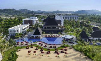 Pullman Lombok Merujani Mandalika Beach Resort