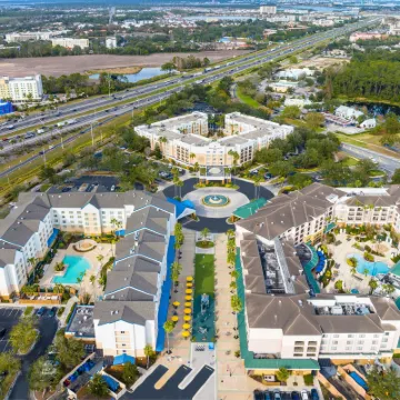 Fairfield Inn & Suites by Marriott Orlando Lake Buena Vista in The Marriott Village Hotels in der Nähe von Grand Cypress Golf Club